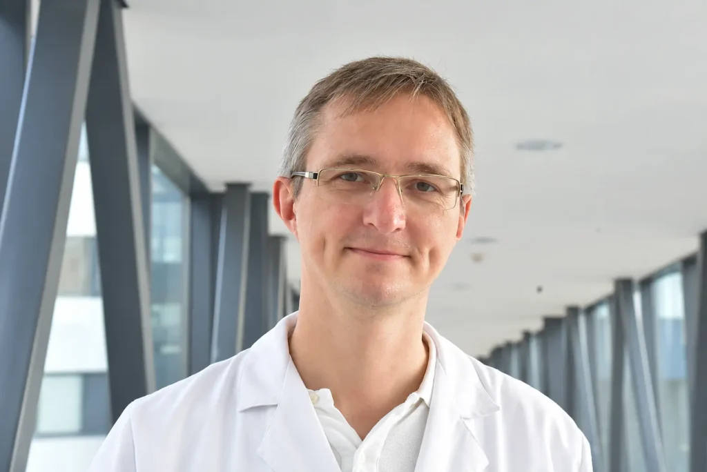 Abdominalinės chirurgijos gydytojas prof. Tomas Poškus